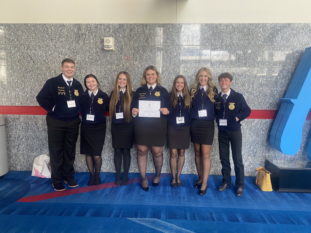 willis_ffa's tweet photo. A few pics from our 1st day at State FFA Convention! Lonestar Degrees for Kaylee and Mrs Price! 
@WillisSchools @WillisISD_CTE  @Willis_HS_TX https://t.co/W1J1V6MG0e
