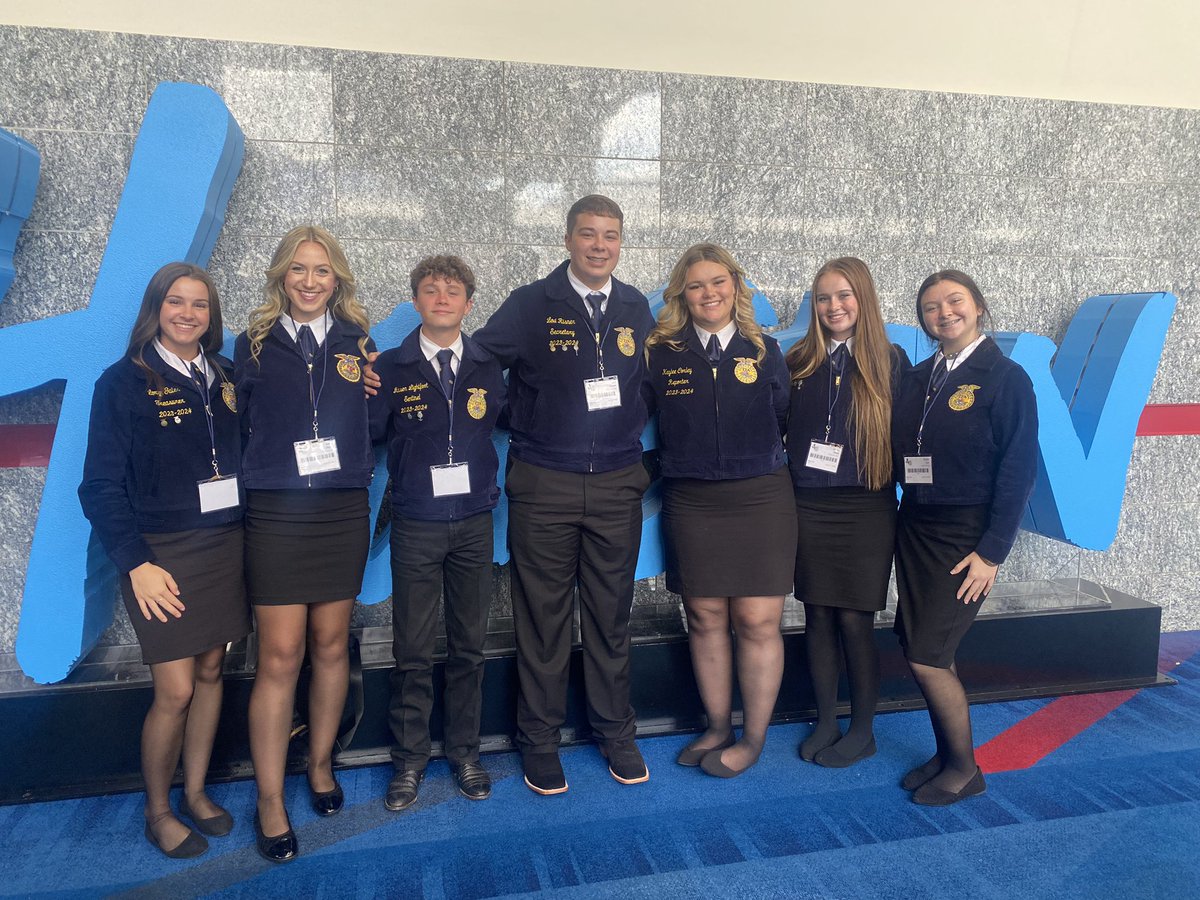 willis_ffa's tweet photo. A few pics from our 1st day at State FFA Convention! Lonestar Degrees for Kaylee and Mrs Price! 
@WillisSchools @WillisISD_CTE  @Willis_HS_TX https://t.co/W1J1V6MG0e