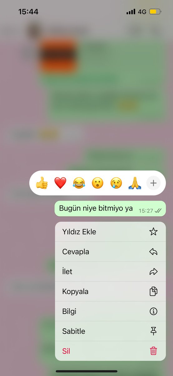elifyell's tweet photo. Ofiste 1 günüm https://t.co/71cUjBdMvi