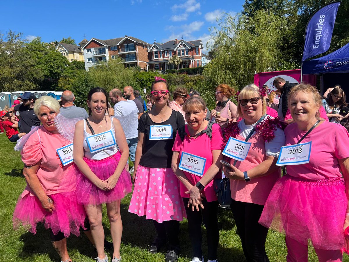 cardinalhcuk's tweet photo. Well done Team Seaview. Race for life is such a great cause and the girls smashed their target. Raising a whooping £385.00.
#seaview #thewillows#themeadows#cardinalhealthcare#cardinalhc#samjeebun#shethjeebun#raceforlife#letsbeatthis#inittogether#birdscroft https://t.co/BUH7kpbMcY