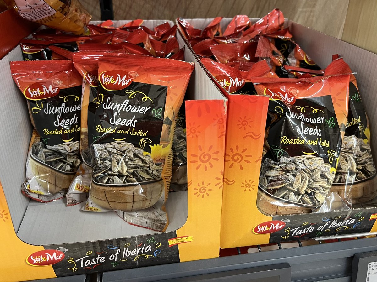 Españoles en #Finlandia: pipas en LIDL!

Repito: PIPAS EN LIDL!!!