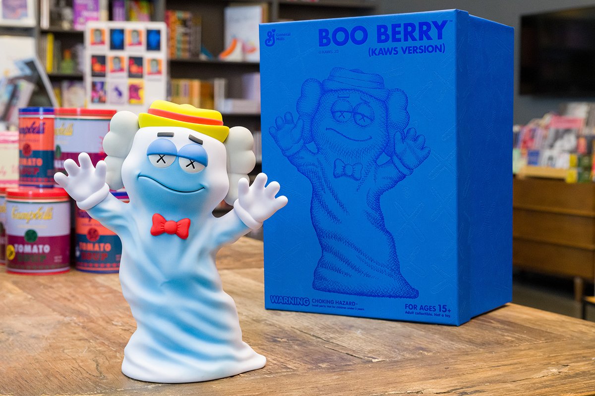 KAWS BOO BERRY【新品】 BOO BERRY (KAWS VERSION) BLACKミヤコフィギュア新品未開封