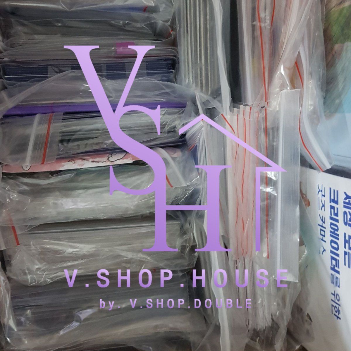 VshopHouse's tweet photo. 👉 #รวมของบ้านเกา 🇰🇷
👉 #ชิปปิ้งเกาหลี แบบเคลียร์ภาษี
เรือเริ่มที่130บาท/แอร์เริ่มที่320

✨สำหรับลค.การ์ดดีล
-แอร์ซองละ20/7ใบ/ซอง
(แกะถ่ายรูปให้)

สนใจแอด Line⬇️⬇️⬇️
https://t.co/HSVEPKQIeT

เจ้าของเดียวก��นกับ @VshopDouble นะจร้า
 #ตลาดนัดnct
 #ตลาดนัดenhypen
#ตลาดนัดbts https://t.co/gVmZmOfHMB