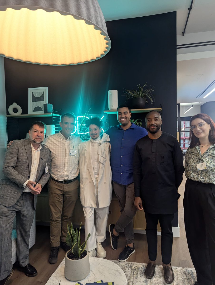 Karley Hewitt tweet media