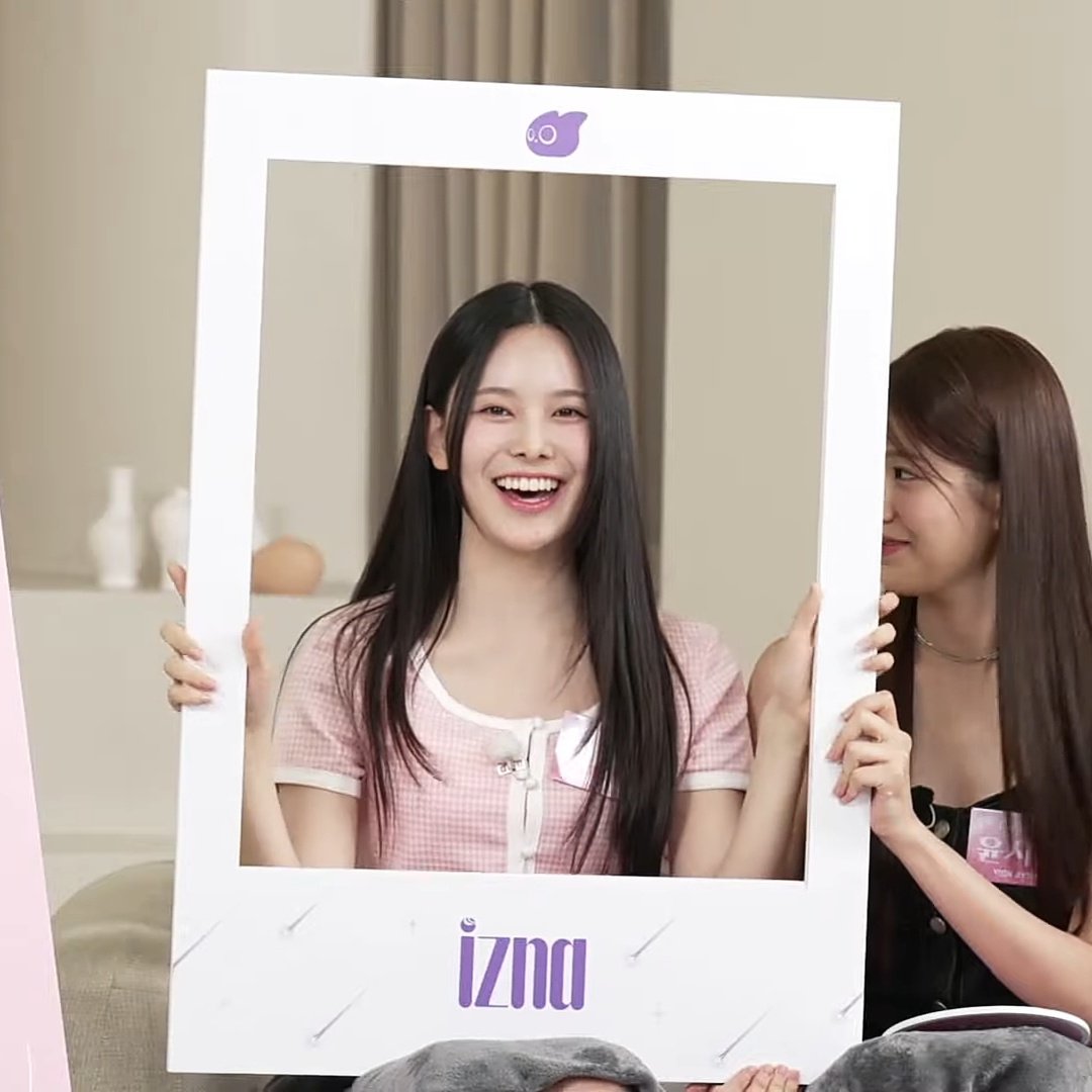 SHE'S SO CUTE 🥹🫶🏻