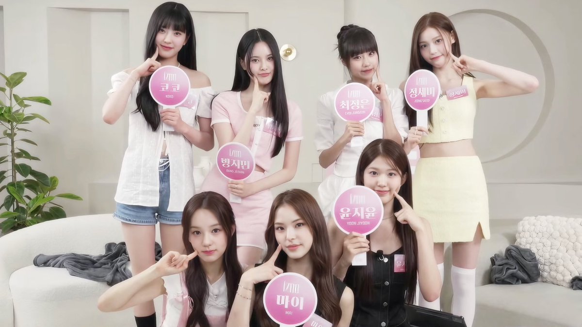 4juyoonz_'s tweet photo. comment your @ if you were here during izna’s first live, i’m bookmarking for memories 🫶🏼 https://t.co/62lVLfrKph