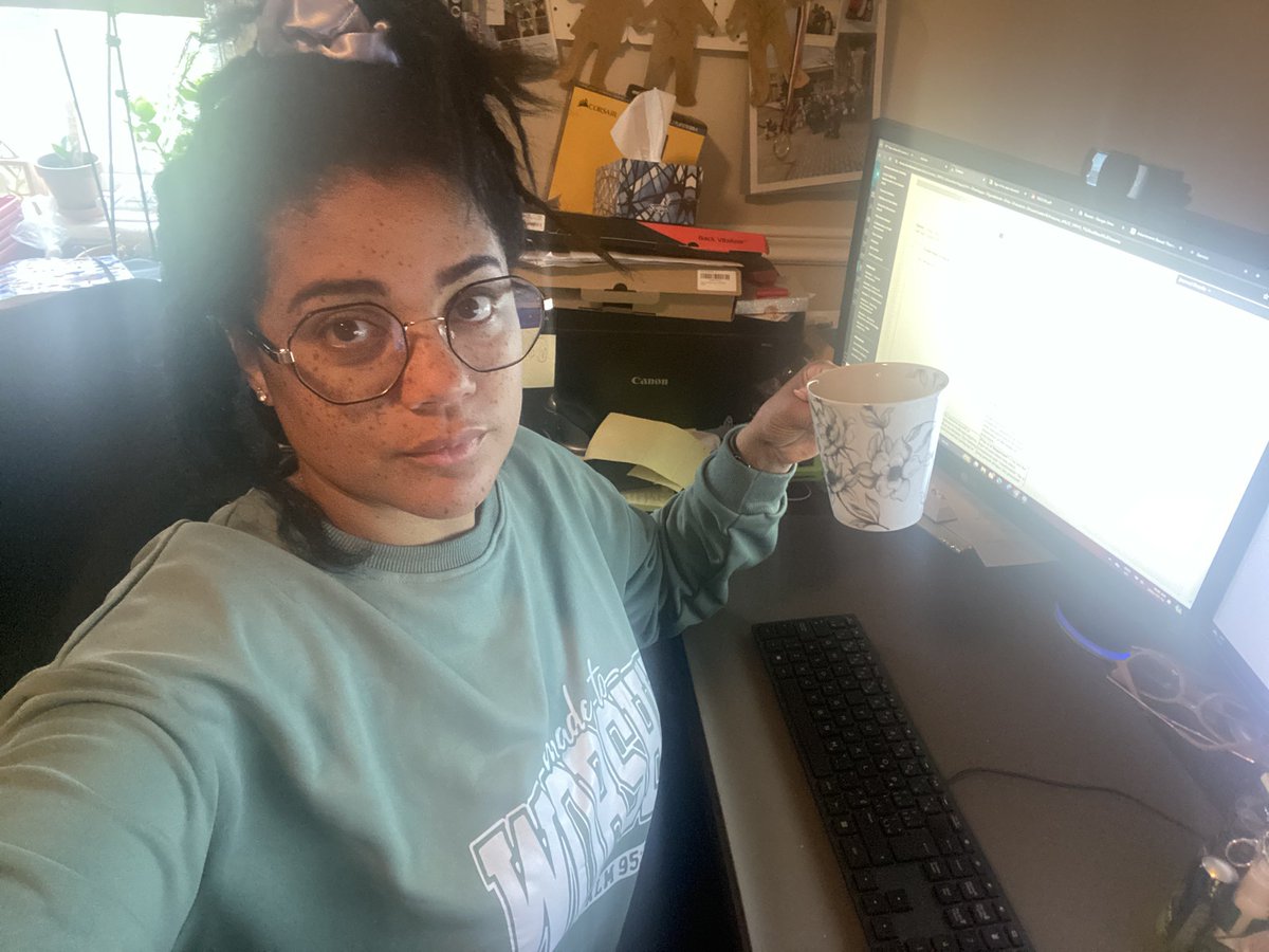 Ms_P_Hall's tweet photo. When fashion ainโt necessary because youโre too busy hyped up on coffee โ๏ธ trying to make it through assignments for your Math Specialist and Graduate School! ๐คช๐ค ๐งฎ ๐ #LifelongLearning #SummerHolidays #AQ #MathSpecialist #Goals #CoffeeLover #Educator #Therapist #WorkingMom https://t.co/UfLhdHCyiU