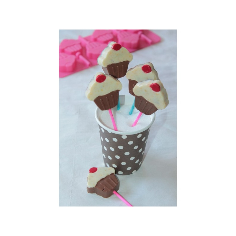 cakesandsweets's tweet image. 🎉 Profitez de 50 % de réduction sur une sélection d'articles : Pourquoi pas réaliser avec vos enfants des sucettes en chocolat avec nos moules à sucettes 
cakesandsweets.boutique/210-moule-a-su…

#chocolat #sucettes #moule #gourmandise