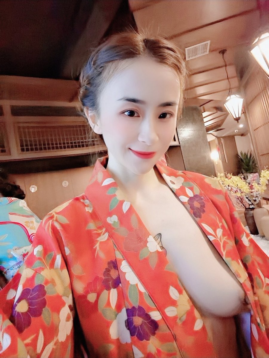 表姐一直玩呢
表姐的圈子也一直在呢
表姐的全国sm交友约炮群也一直可以进呢 https://t.co/GXvf2MmjSa