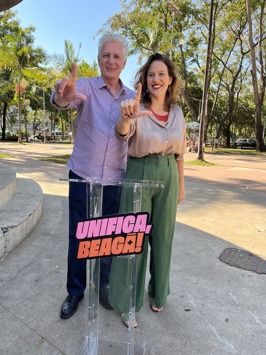 bellagoncalvs's tweet photo. Oficializamos hoje nosso apoio a candidatura do companheiro @RogerioCorreia_ e a unidade das nossas federações. Estarei ao seu lado coordenando a pré-campanha e levando pontos do nosso programa para BH brilhar mais. É preciso força e união para vencer a direita e avançar. https://t.co/suCImn79TD