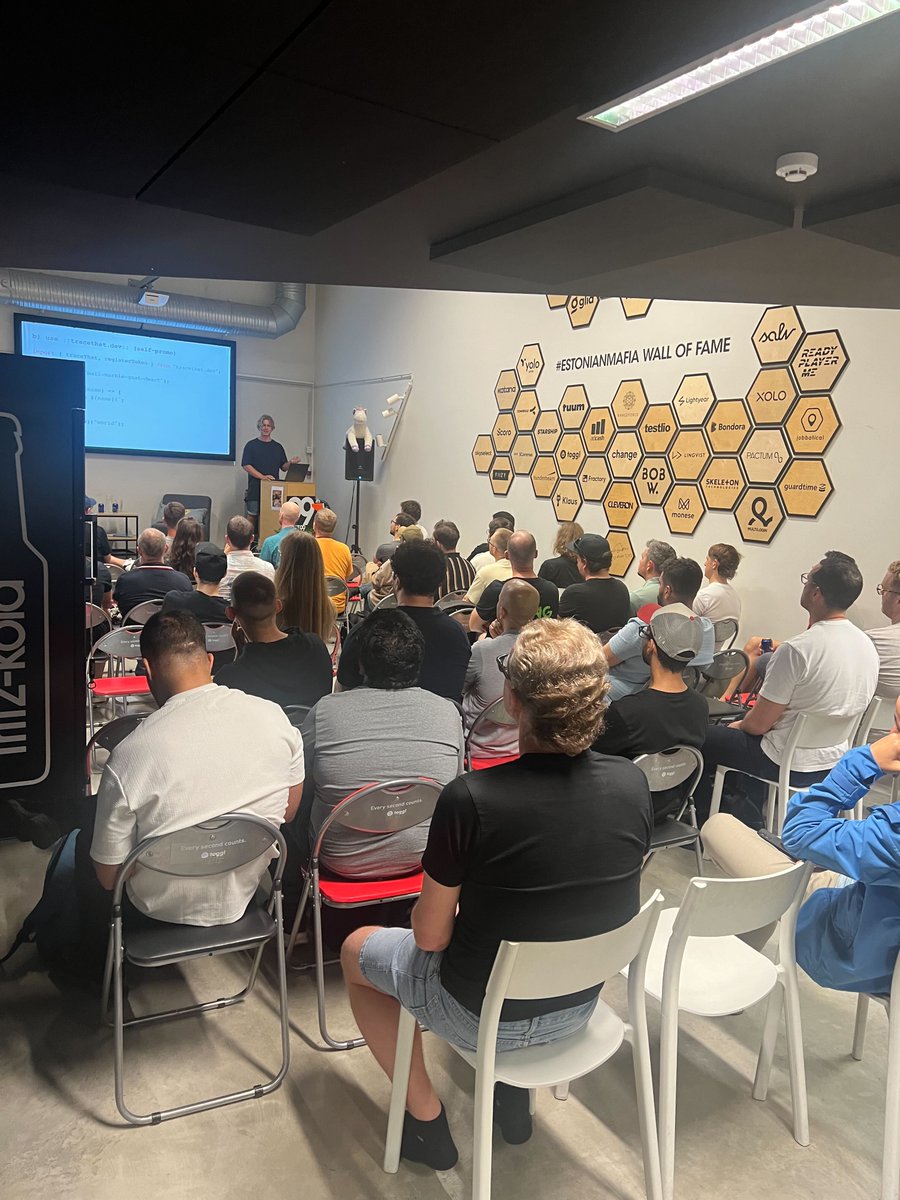 TallinnJS's tweet photo. @pietrzakacper showing some #js debugging skills live at our event in #Tallinn 😏 https://t.co/eY91rM9vJ0
