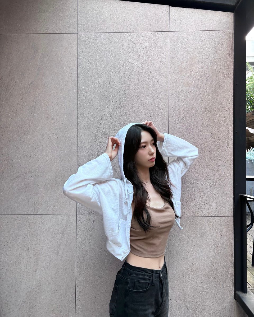 suyoonworld tweet media