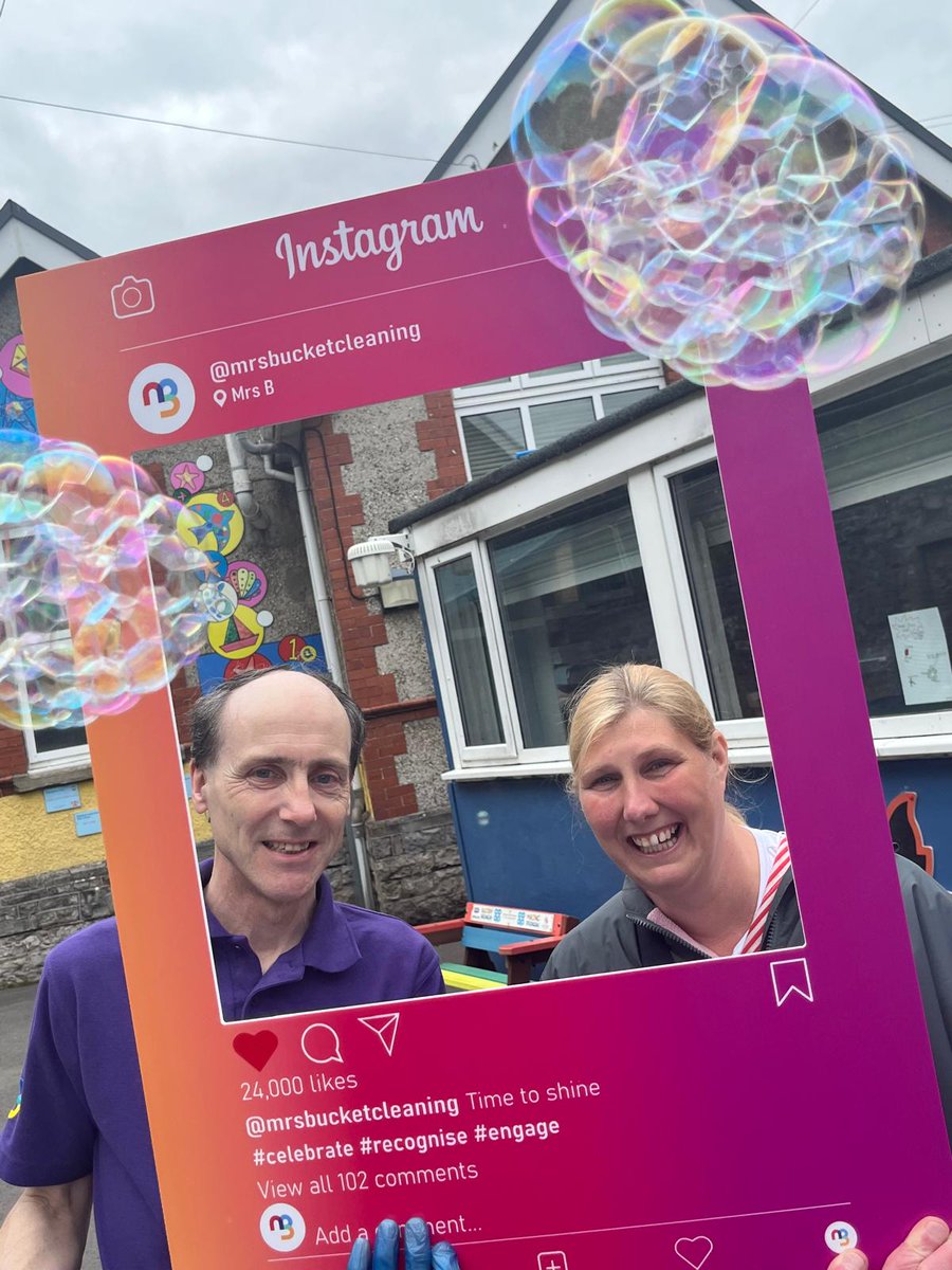 Mrs Buckét Cleaning tweet media