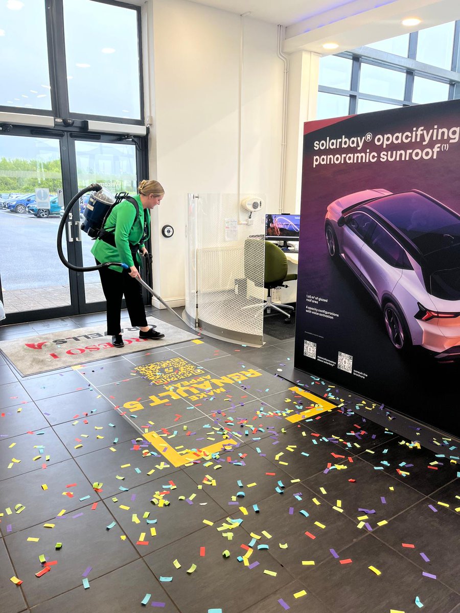 Mrs Buckét is proud to do its part in cleaning Wales, one little bit at a time. 

This week's Top of the Mops celebrations have taken us on a whirlwind tour of Wales! From the picturesque beauty of the Mumbles in Swansea to the historic Cardiff City Centre.  

Well done all!