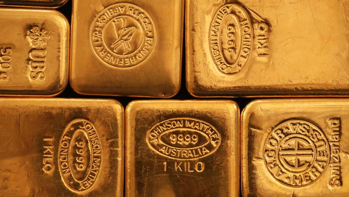 mmonlineonline's tweet photo. Gold Prices Edge Closer To Record Highs As Fed Rate Cut Hopes Boost Demand https://t.co/o8HocyKFab https://t.co/HZcYIv9Ofl
