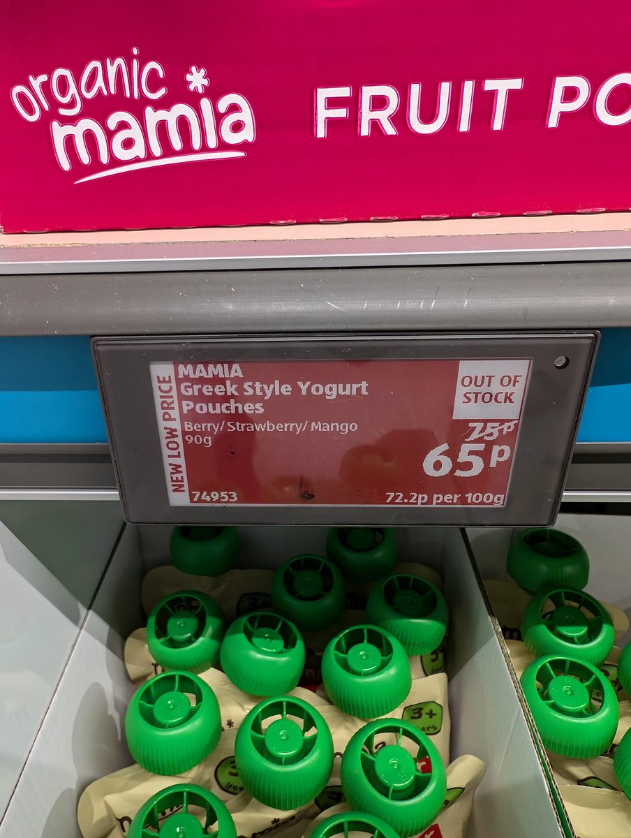 Ellie92xx's tweet photo. @AldiUK are your greek yogurt pouches ever coming back please? It's been out of stock for 3 weeks now and I'm a desperate mum who needs them back 😭😭 https://t.co/tGIZQ2jMAC