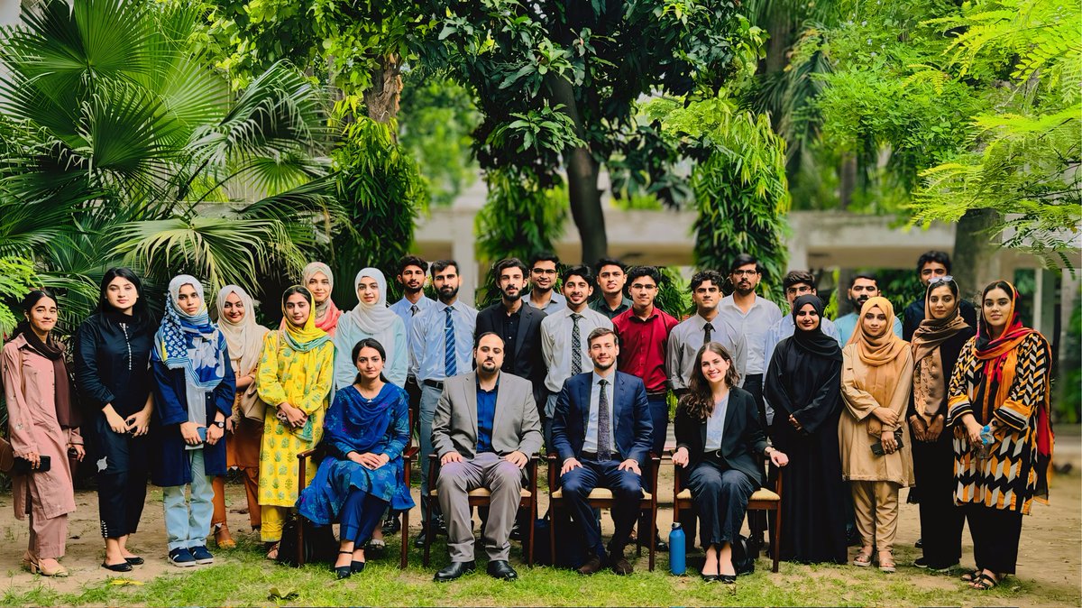 SharrehQazi's tweet image. I would like to extend a heartfelt gratitude to @SamGSherman, Ms. Julia Brake and @AdeelaBKhan for participating in our discussion at Detp. of Pol Sci, PU on outlook of South Asia post elections in India and Pakistan. Looking forward to more opportunities to engage