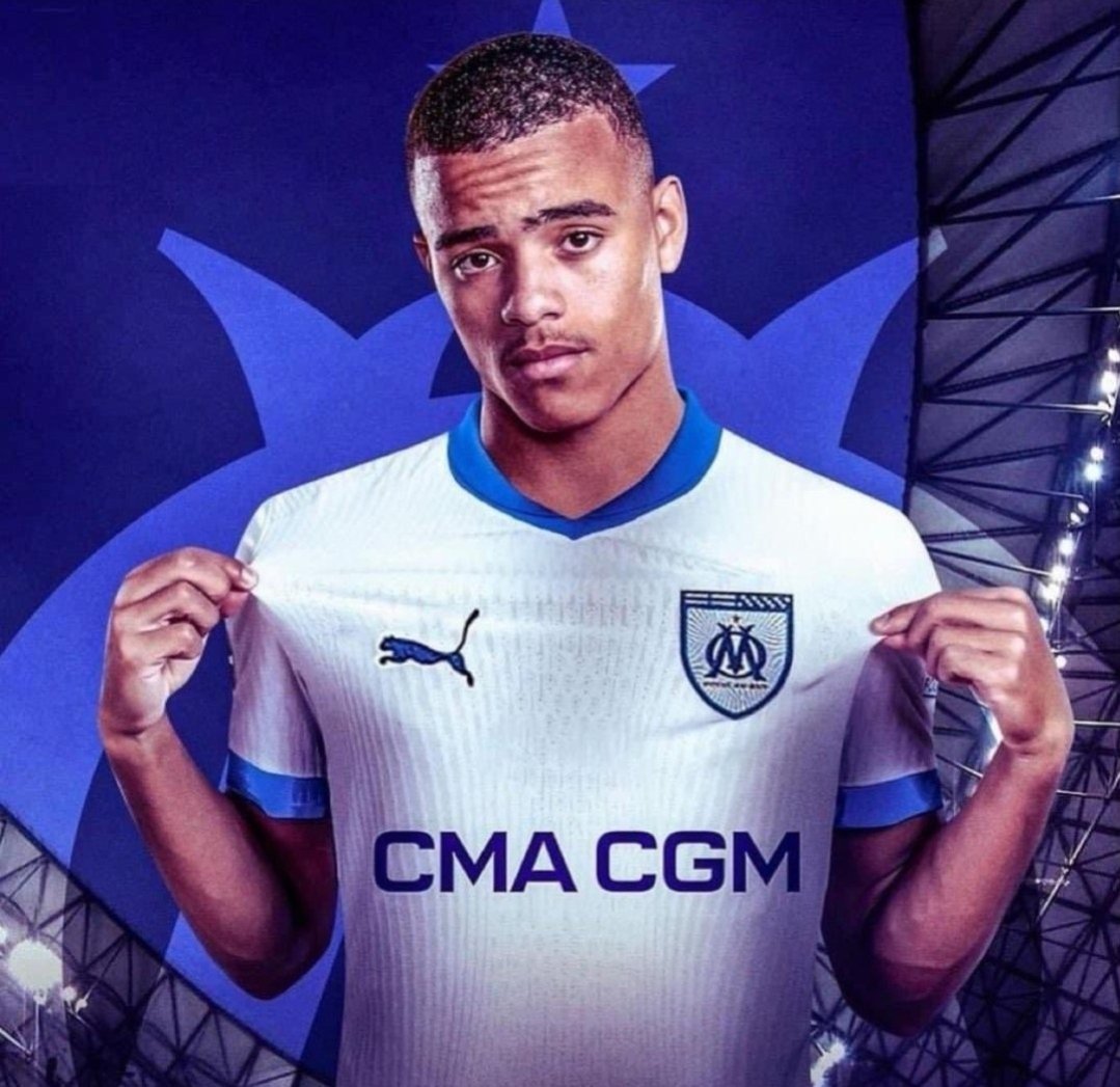 mathis_football's tweet image. 🚨 Toute la #TeamOM doit poster le #WelcomeGreenwood je veut un maximum de likes et de RT sur le tweet 👊💙🤍