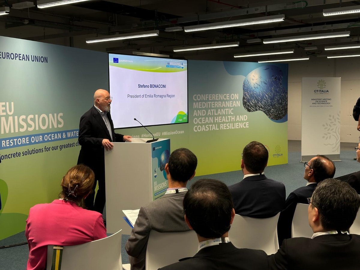 RegioneER's tweet photo. #DataValley. Si conclude il @G7 #Scienza e #Tecnologia al #Tecnopolo di #Bologna. Ultimo evento ufficiale da presidente per @sbonaccini l’intervento alla ‘Conference on Mediterranean and Atlantic Ocean Health and Coastal Resilience’. La #notizia 👉 https://t.co/dw9rhVcql6 https://t.co/I3hChu3piq