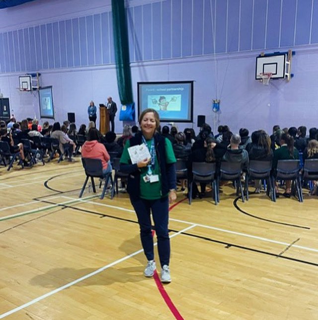 cyp_pmhs's tweet photo. Have you met one of EMHPs at a transition evenings Carmen has Been busy introducing her self and updating parents about what SHINE MHST can offer to support new year 7s in September #wholeschoolapproach #mhst #earlyintervention #shinemhst #teambth https://t.co/2WkaJOTfAo