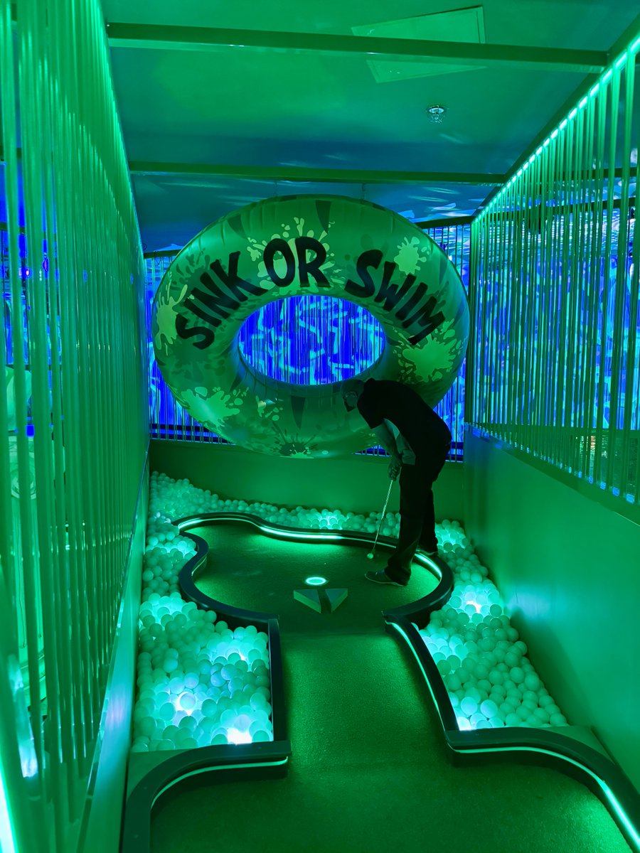 Fore-tastic fun at @lane7! Our Maucher Jenkins UK offices, along with some special guests from the German office, came together for a smashing game of crazy golf this Tuesday. It was a fantastic opportunity to socialize, bond, and enjoy some friendly competition.