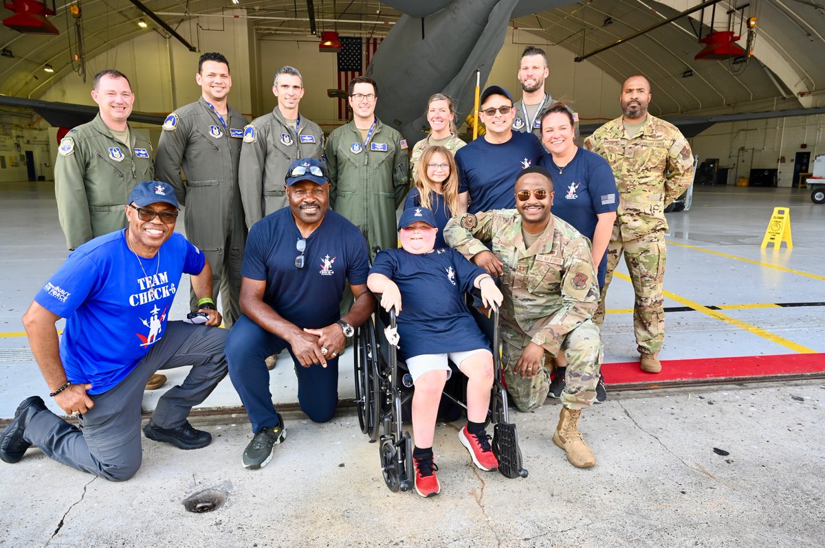 DCGuard1802's tweet photo. Senior leaders welcome 35th Pilot for a Day to @Andrews_JBA!  Eight-year-old Clyde Hicks, the Check-6 Foundation's 35th Pilot for a Day, along with his Wingmen Capt. John Dansby and Christian Okoye, received a tour of aircraft and capabilities at #JBA. https://t.co/ItpRLNU5W1