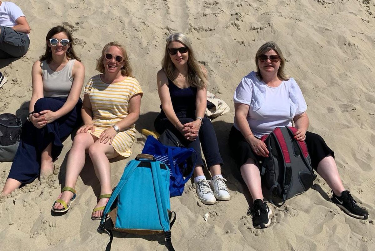 FrenchTGS's tweet photo. Pique nique à la plage #CotedOpale2024 https://t.co/gpaBKq3Hv6