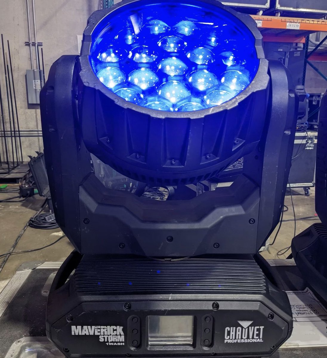 gearsource's tweet photo. Lot of 14 Chauvet Maverick Storm 1 Wash in Dual Cases 

👉 $30,150 👈

Great, Used LED Wash Lights - grab em now! 

#usedgear #usedlighting #ledwash #chauvet
https://t.co/UgGCyjpBUz https://t.co/1avi1LFlS0