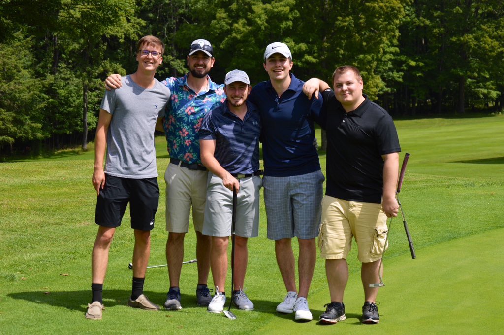 This weekend we will be holding the third annual Food Pantry Golf Scramble Classic! All proceeds will be donated to the Berlin Community Food Pantry. We’d like to thank this year’s sponsors, as well as everyone else involved who helped make this year’s event possible! ⛳️🥫