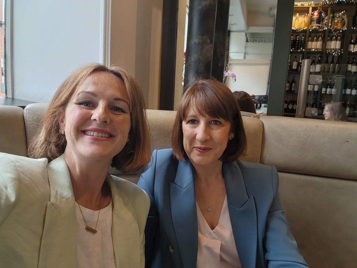 Lola__McEvoy's tweet photo. Guess who popped in for a cup of tea on her way to DEC? A week one visit proving @UKLabour commitments devolution and the Treasury campus in our town.

So proud to know the first female chancellor of our country. A true powerhouse who will make everyone in Darlington better off. https://t.co/RX2c8dD0rw