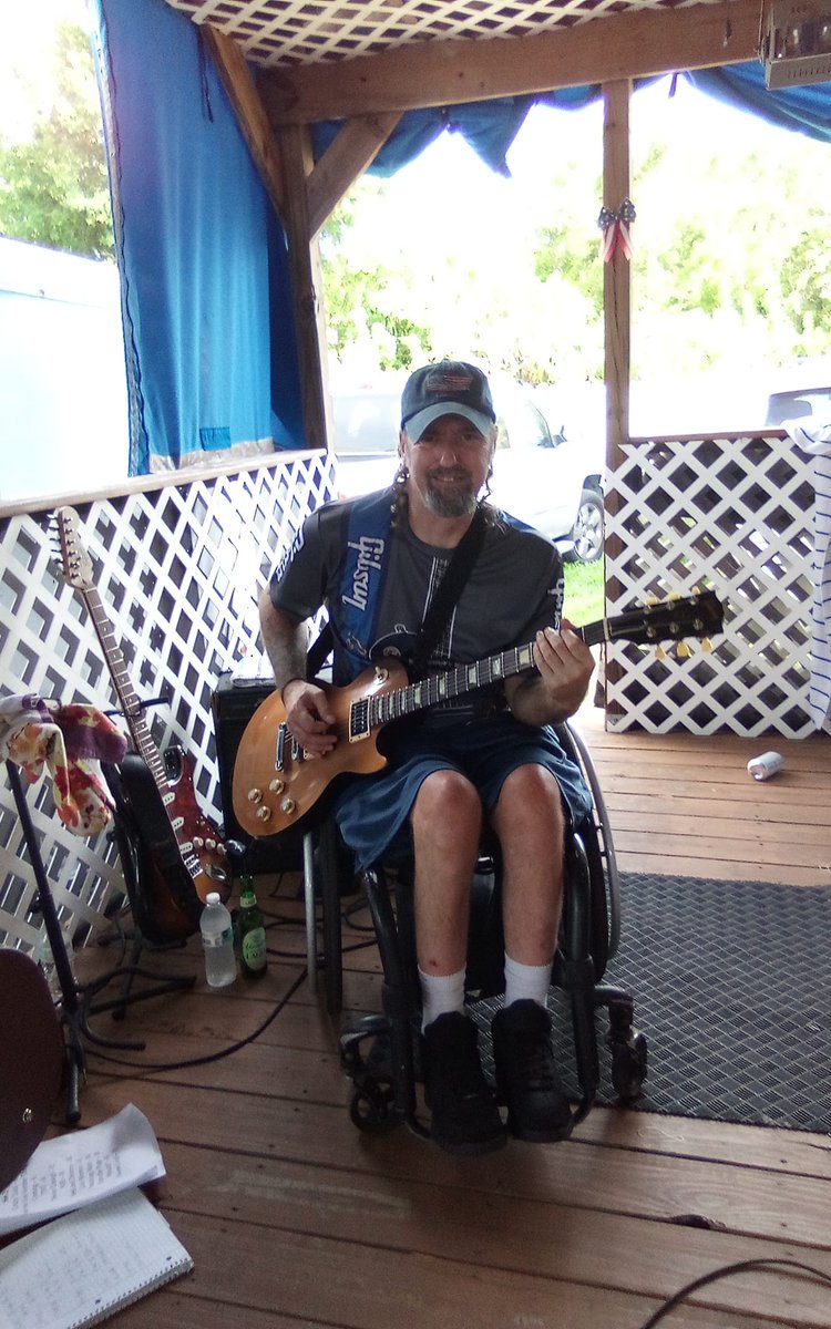 It's almost the weekend!! How bout less politics and more Rock N Roll!!?