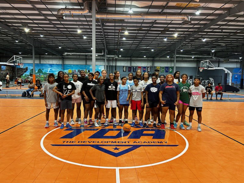 Last practice for 26 &amp; 27.
Proud of the work they committed to. Proud in advance of the work they will continue to do.
#ouTSHine