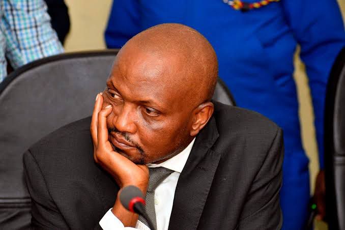 IsaacThuita's tweet photo. Moses Kuria (Hutia Ngoige) dismissed from the government with immediate effect. 🏃🏾‍♂️🏃🏾‍♂️🏃🏾‍♂️ https://t.co/W1bnkwXTGp