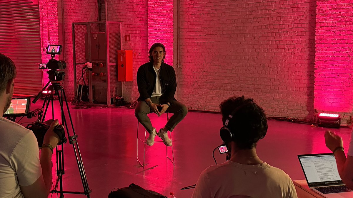 easya_app's tweet photo. 🔴 Reporting live from @PolkadotDecoded!

EasyA co-founders Phil and Dom share how we’ve got record numbers of devs building on @Polkadot 🧑‍💻 

Plus, what lies ahead for our latest #180DaysofPolkadot challenges 🤳📱

Full interview drops soon! 🎥 https://t.co/PvSLgRxtYp