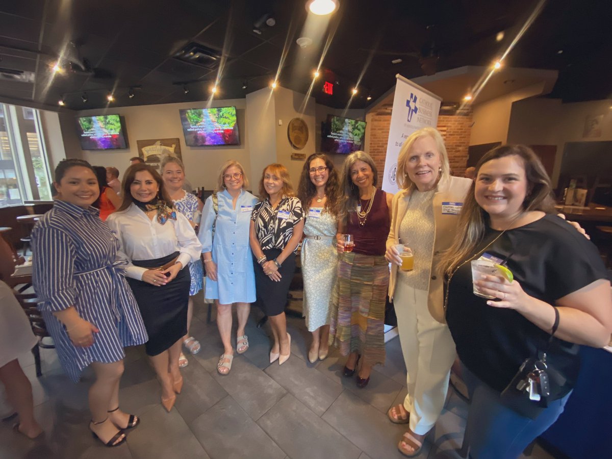 CBN_Moco's tweet photo. Great happy hour showcasing, CBN-MC corporate member Visionary Eye Doctors, who sponsored the appetizers for the happy hour. Enjoyed networking with small businesses and professionals. Big thanks for supporting Catholic education through the Donate Today platform! #Cbnmc https://t.co/5NKAgmbOR9