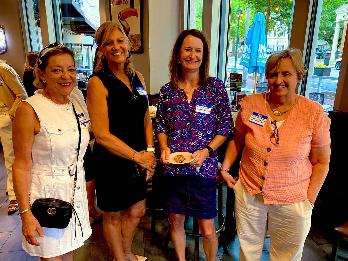 CBN_Moco's tweet photo. Great happy hour showcasing, CBN-MC corporate member Visionary Eye Doctors, who sponsored the appetizers for the happy hour. Enjoyed networking with small businesses and professionals. Big thanks for supporting Catholic education through the Donate Today platform! #Cbnmc https://t.co/5NKAgmbOR9