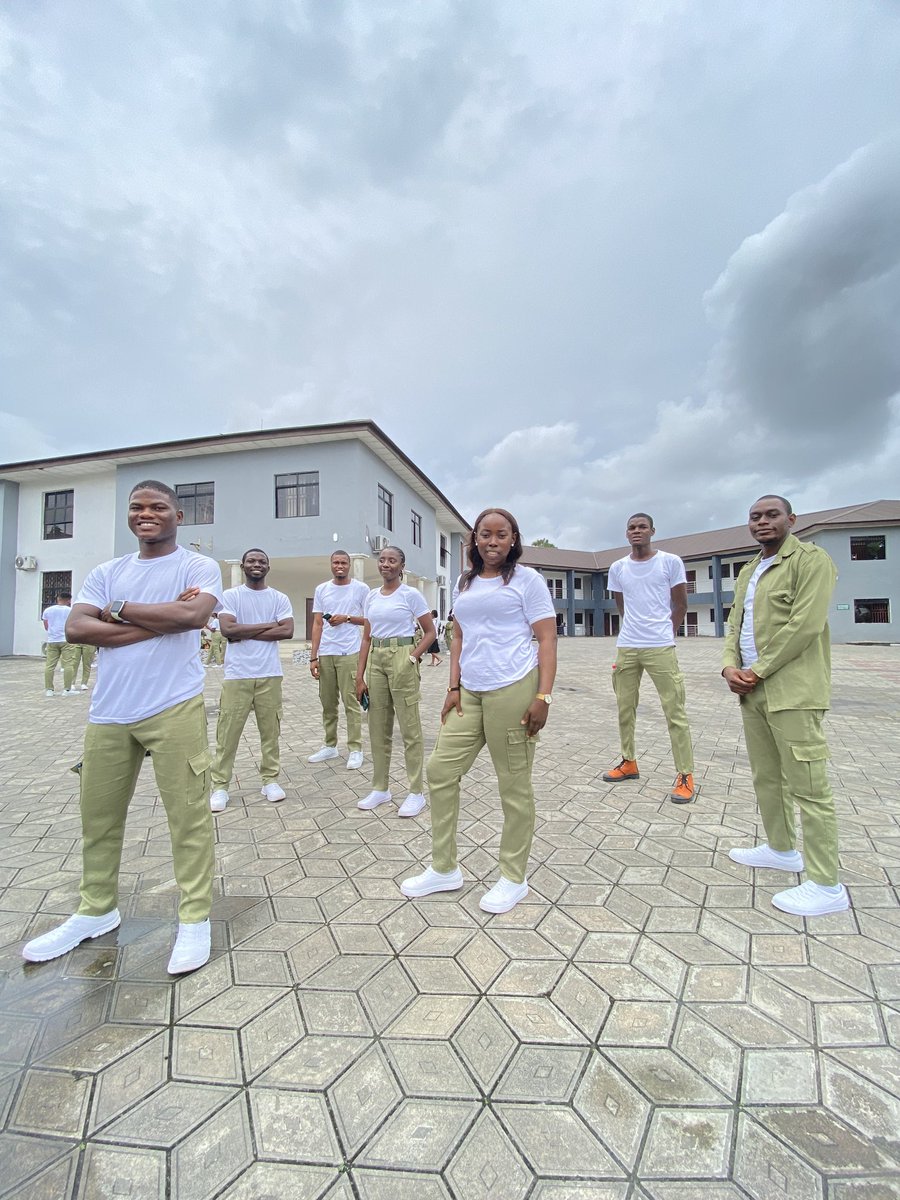 Comrade_Adeking's tweet photo. *Throwback Thursday*

On today's episode of Throwback Thursday, wherever you may find yourself, always strive to do your very best.

I remember the time when my friend (the man in Khaki) and I wanted to change our CDS(Mind the Gap) because of one clause. Thank God we didn't, https://t.co/ozwLPrkGgp