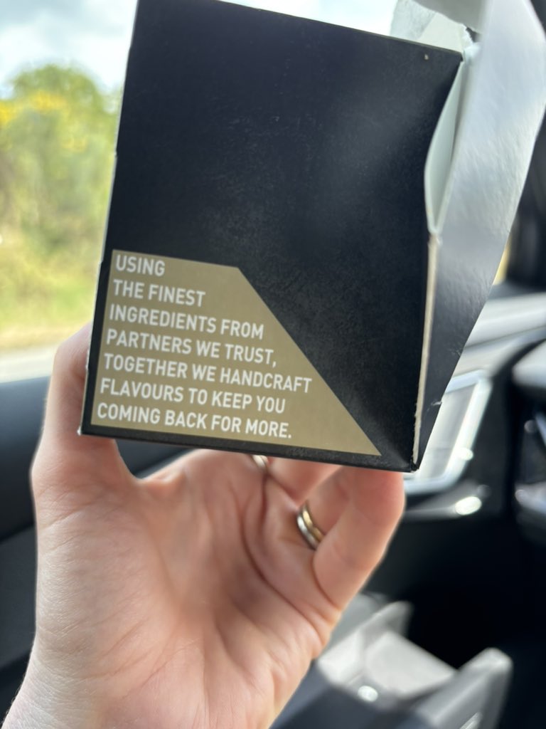 NaomiSWoodford's tweet photo. @SohoSandwich it is really disappointing to see the sheer volume of artificial additives (emulsifiers, preservatives, gums, acids, colours, flavourings) in your products. Not what I expected to see given the messages on packaging! #upf https://t.co/fnORSn7iDy