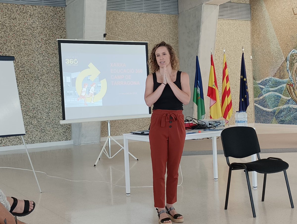 ✨Avui el Pla Educatiu d'Entorn del Vendrell ha convidat a la Xarxa d'Educació 360 del Camp de Tarragona a una jornada amb centres educatius per parlar de prescripció socioeducativa. També han conegut l'experiència de l'escola Prat de la Riba, un clar exemple d'Educació 360. 👏