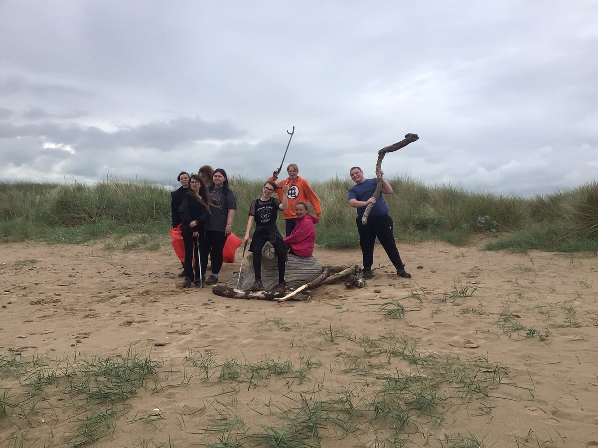 TirMorfa's tweet photo. Interesting day at Talacre learning about sand dune conservation, wild flora and fauna, the little terns and their nesting behaviour as well as litter picking along the coast #ytmfamau #ytmwellb #ytmsctech #ytmHCI #ytmEIC https://t.co/6HmAf1sQfM
