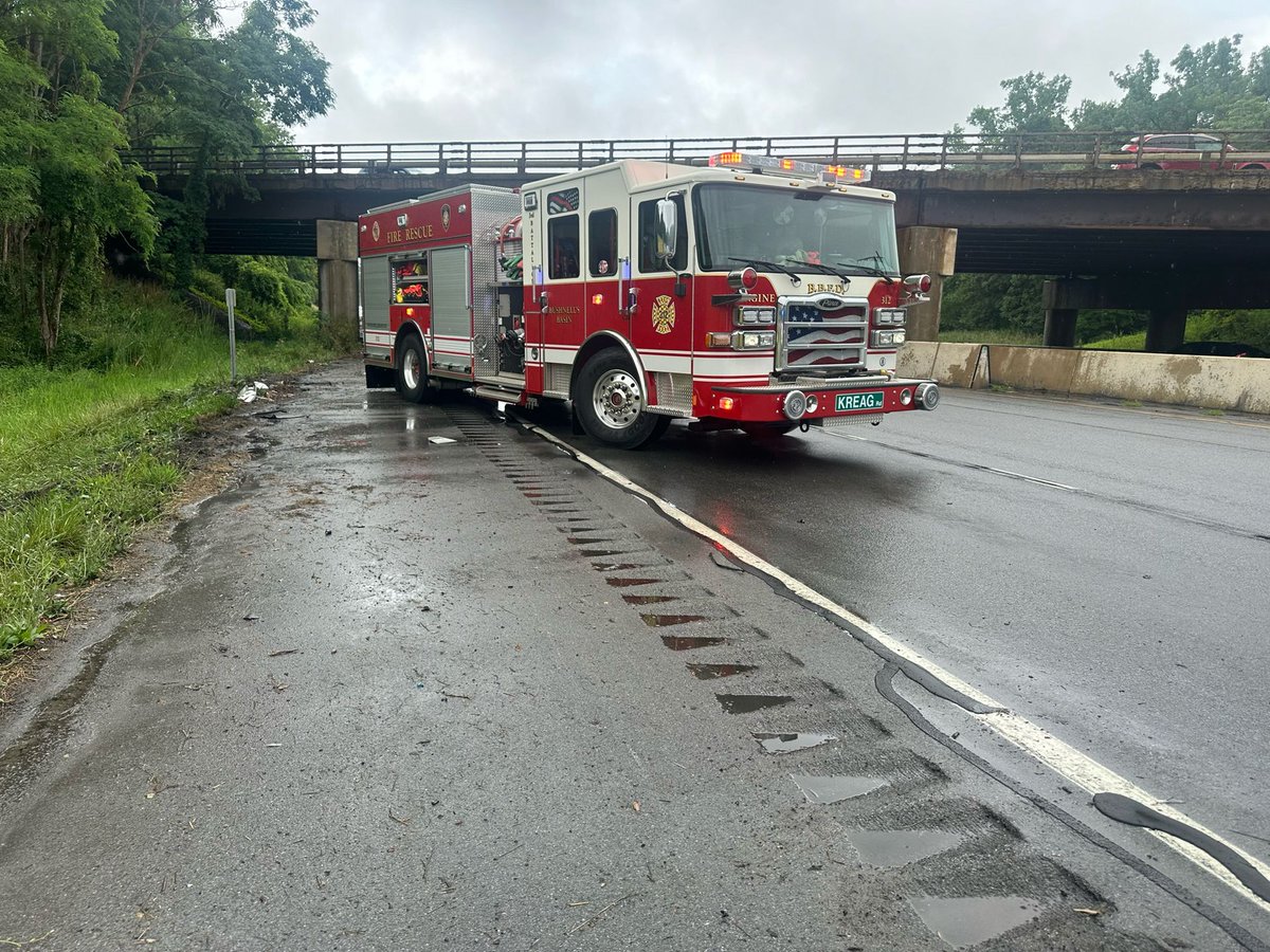 BushnellBasinFD's tweet image. This afternoon, around rush hour, the BBFD responded to RT. 490 for the car vs tractor trailer MVA, luckily only minor injuries were reported. Crews assisted with traffic control, securing vehicle hazards, and scene cleanup.