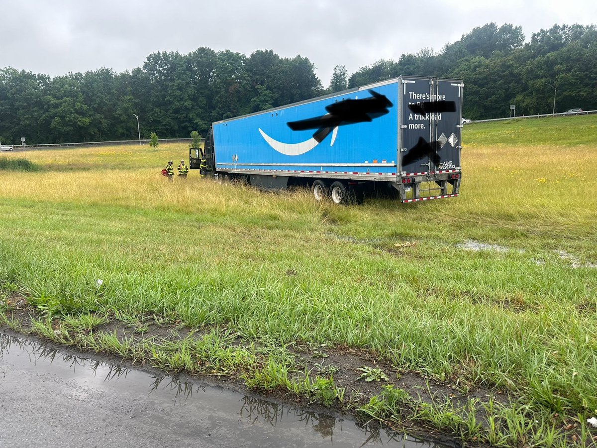 BushnellBasinFD's tweet image. This afternoon, around rush hour, the BBFD responded to RT. 490 for the car vs tractor trailer MVA, luckily only minor injuries were reported. Crews assisted with traffic control, securing vehicle hazards, and scene cleanup.