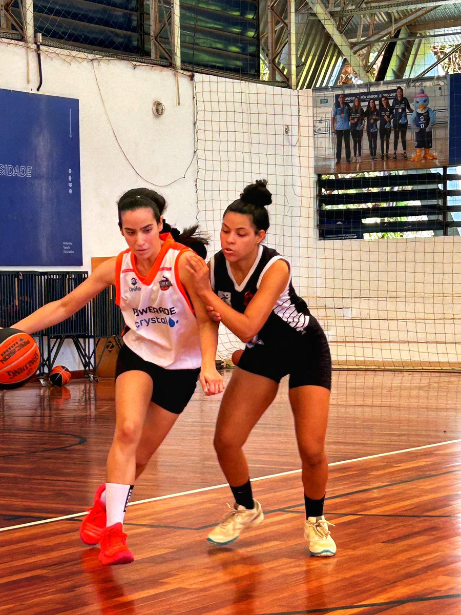 FECBasqCearense's tweet photo. E o nosso Basquete Cearense Feminino segue a preparação para a sequência da @ligacearensedebasquete e o @cbi_transmissoes Sub 19 e Sub 23 https://t.co/ebr3R7ddGx