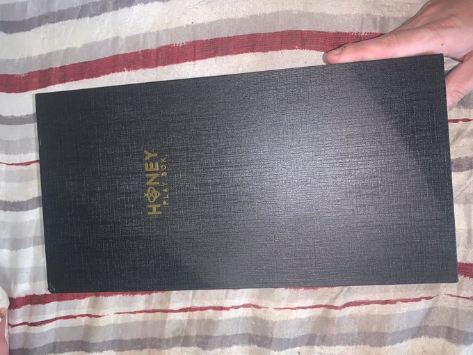 Very excited for my first brand colab with @HoneyPlayBox !!!!! I can&rsquo;t wait to try this product along<a class="tags" target="_blank" title="On Twitter" href="/?out=eyJ0eXAiOiJKV1QiLCJhbGciOiJIUzUxMiJ9.eyJpYXQiOjE3MjE1ODM3MDEsImlzcyI6InR3cG9ybnN0YXJzLmNvbSIsIm5iZiI6MTcyMTU4MzcwMSwiZXhwIjoxNzUzMTE5NzAxLCJyZWRpcmVjdF91cmwiOiJodHRwczovL3R3aXR0ZXIuY29tL0hvbmV5UGxheUJveCJ9.tIM5dATwJQwytir3mvdMIsJNUMrliB8s888Z4sLU08ugzDw69MLZVWMlPSABZU6-XngnAidSEZszVgvxKAlk4g">@HoneyPlayBox</a><a href="/tag/influencer"class="tags"><span>#influencer</span></a><a href="/tag/maine"class="tags"><span>#maine</span></a><a href="/tag/honeyplaybox"class="tags"><span>#honeyplaybox</span></a><a href="/tag/brandcolabs"class="tags"><span>#brandcolabs</span></a>