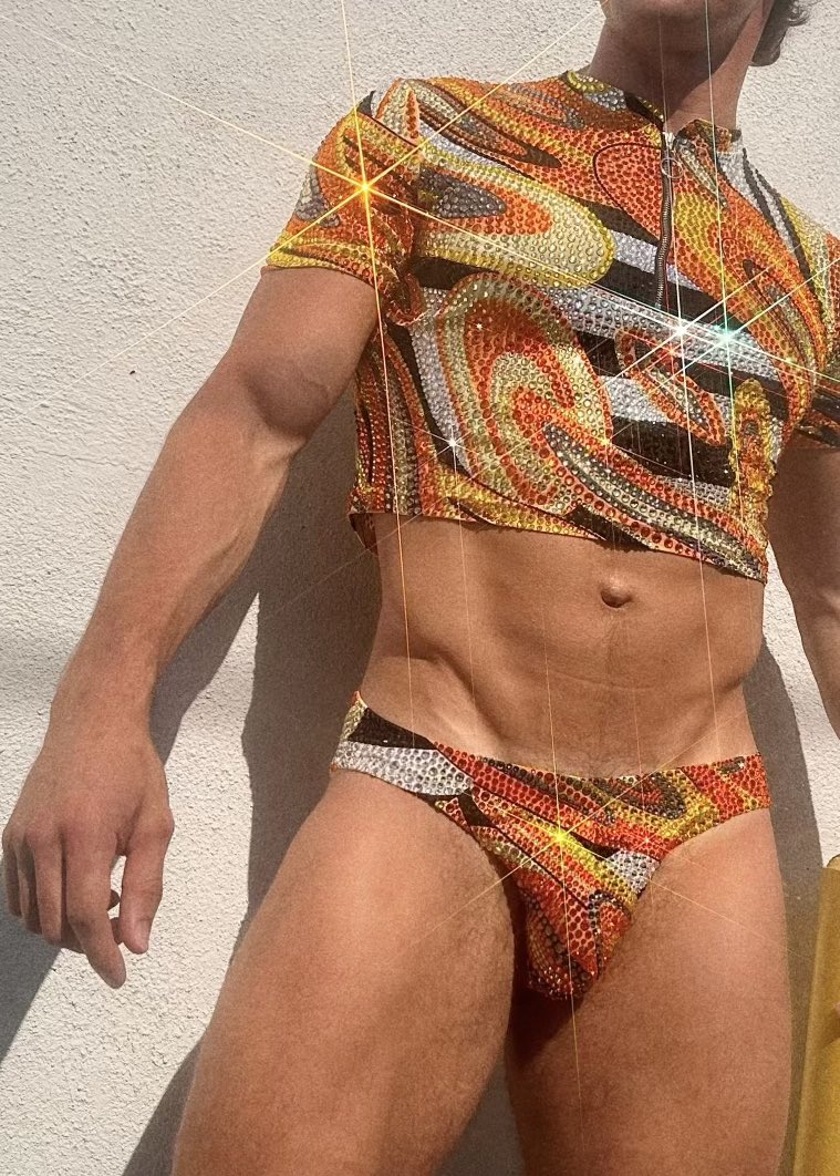 im_gayb's tweet photo. you can’t take the heat https://t.co/seJrdQvK5t