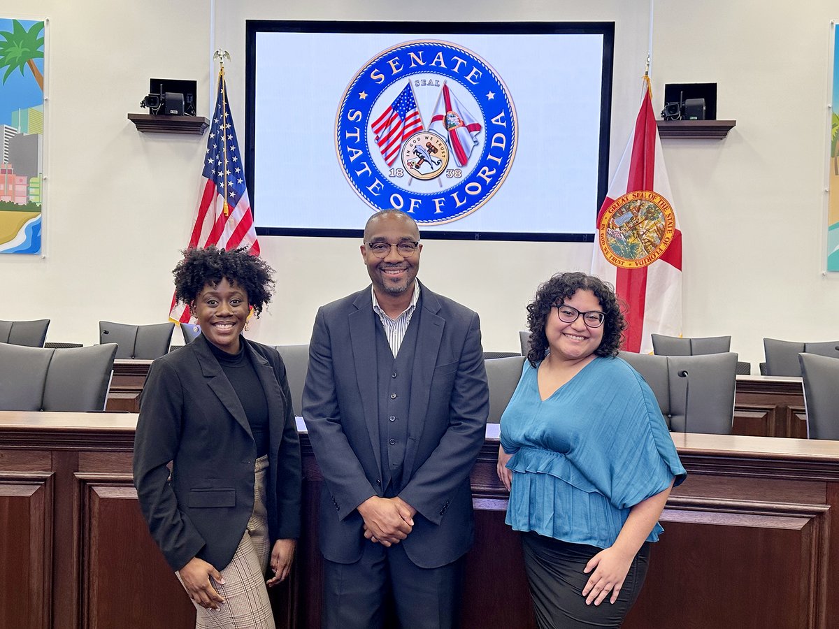 FLCollegeAccess's tweet photo. Meet Jailynn Youmas & Giselle Galvan, mentored by Thomas Williams, @PLANitSarasota! These inspiring students are part of FCAN's Student Advocacy Fellowship program, advocating to increase financial aid awareness. 👉 https://t.co/qKJx8VcwEd
#FAFSA #TalentStrongFl #tallahassee https://t.co/P46f9Y1qWQ