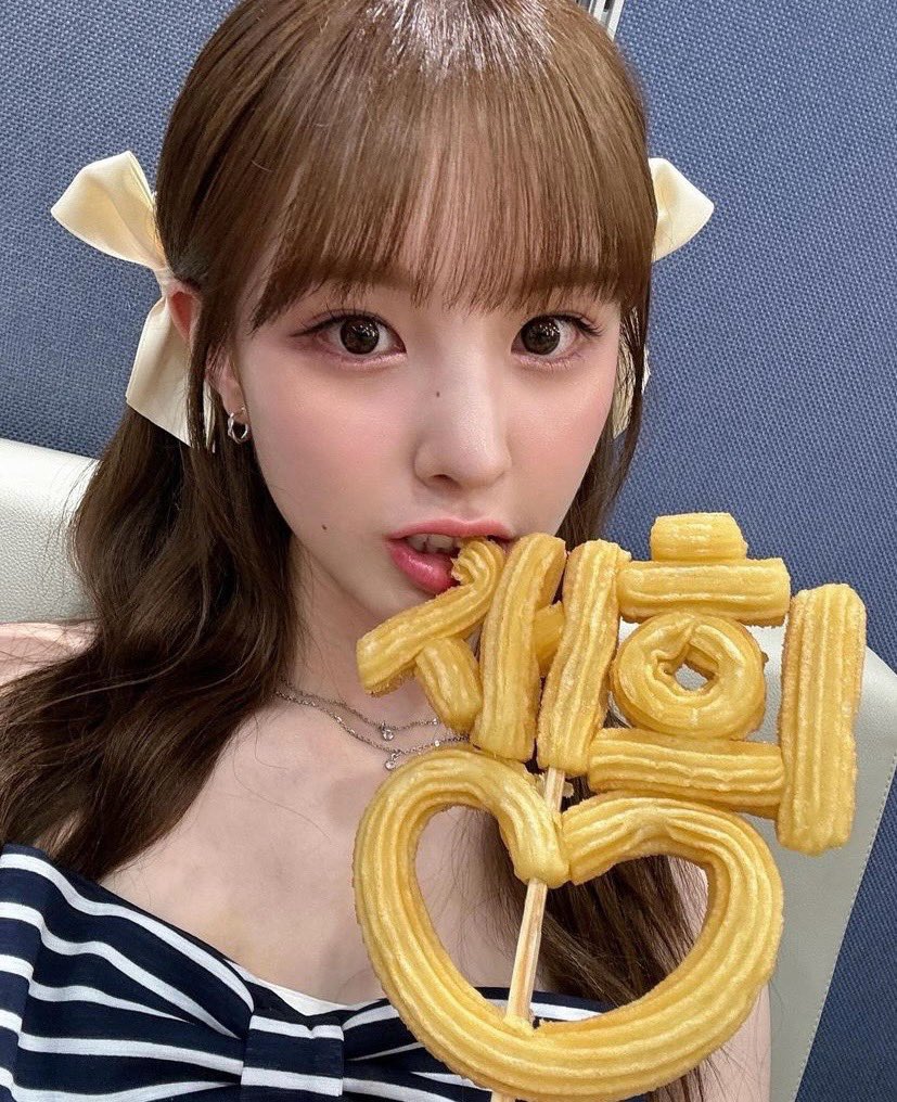 별 💗 tweet media