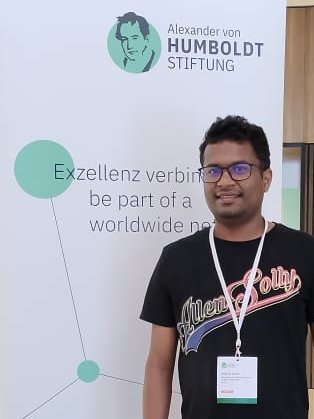 KoziejLab (@koziejlab) on Twitter photo We are happy to welcome in our group Dr. Abhishek Sasmal (<a href="/Abhishe19041756/">Abhishek</a>) as an Alexander von Humboldt Post-doctoral fellow, working on heterostructures with 2D materials, X-ray imaging and hydrogen generation <a href="/AvHStiftung/">Humboldt-Stiftung</a> <a href="/CHyN_UniHam/">CHyN</a> <a href="/unihh/">Universität Hamburg</a> @DorotaKoziej <a href="/KoziejLab/">KoziejLab</a> We are happy to welcome in our group Dr. Abhishek Sasmal (<a href="/Abhishe19041756/">Abhishek</a>) as an Alexander von Humboldt Post-doctoral fellow, working on heterostructures with 2D materials, X-ray imaging and hydrogen generation <a href="/AvHStiftung/">Humboldt-Stiftung</a> <a href="/CHyN_UniHam/">CHyN</a> <a href="/unihh/">Universität Hamburg</a> @DorotaKoziej <a href="/KoziejLab/">KoziejLab</a>