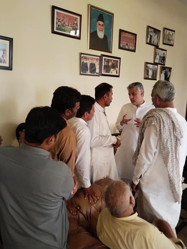 bilaltarar's tweet photo. حلقہ سے آئے دوستوں سے ملاقات۔
#PP59 https://t.co/doOJsDIoo2
