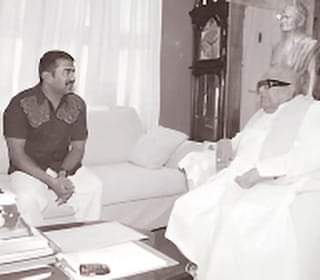 சைக்கோ சீமான் தலைவர் கலைஞரிடம் பிச்சை எடுத்த பொழுது...!